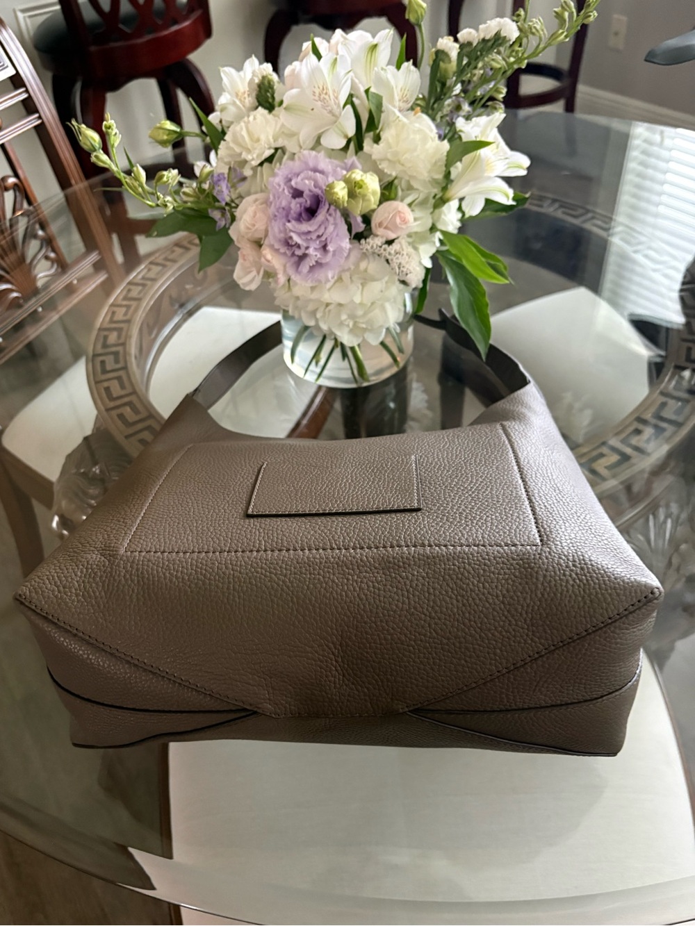 🤍🤍MICHAEL KORS JUNIE PEBBLED LEATHER HOBO/SHOULDER BAG!🤍🤍 - Picture 4 of 7